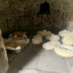 Fornada con pans, bicas e un pouco de agulla